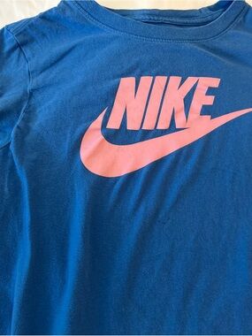 Nike Blue T‑Shirt with Pink Logo